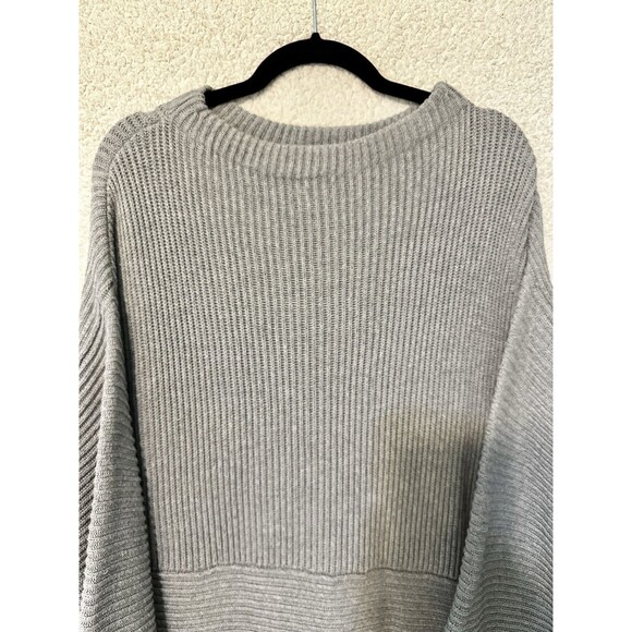 Vince Camino Mock Neck Sweater, Bell Sleeves, Gray, size‎ Large Ribbed - Picture 4 of 11